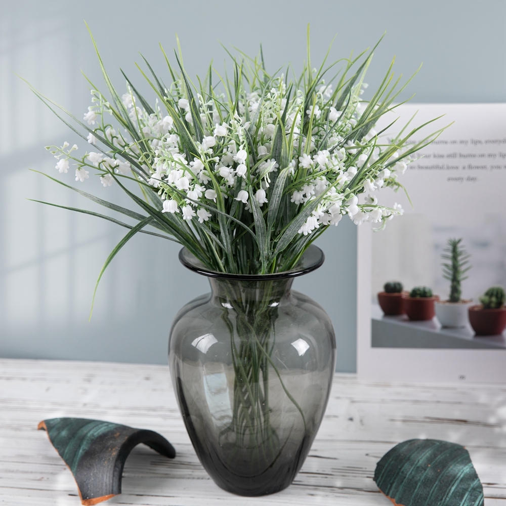 DY1-3648 High Quality Artificial Flower Plant Artificial canterbury bell pick plastics Material For Valentine's Day gift