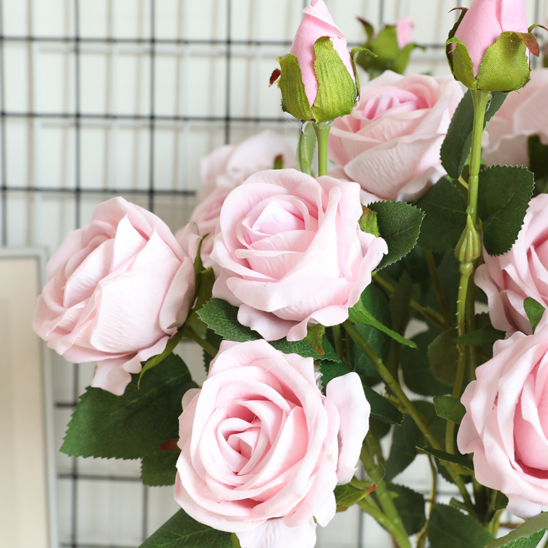 MW03337 Artificial Red Rose Stem Velvet Three Heads Rose Arrangement Wedding Party Decoration Flower