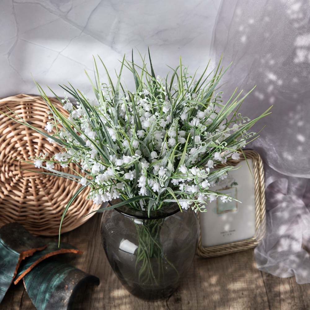 DY1-3648 High Quality Artificial Flower Plant Artificial canterbury bell pick plastics Material For Valentine's Day gift