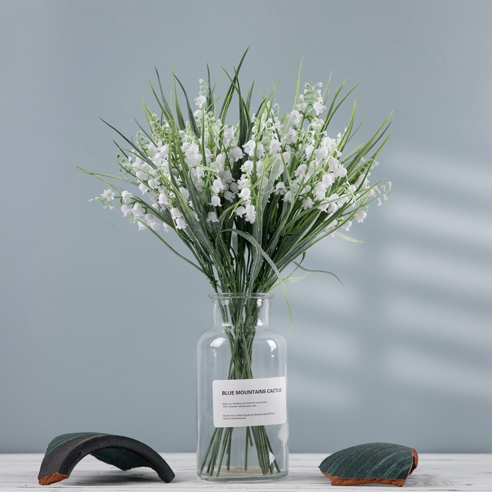 DY1-3648 High Quality Artificial Flower Plant Artificial canterbury bell pick plastics Material For Valentine's Day gift