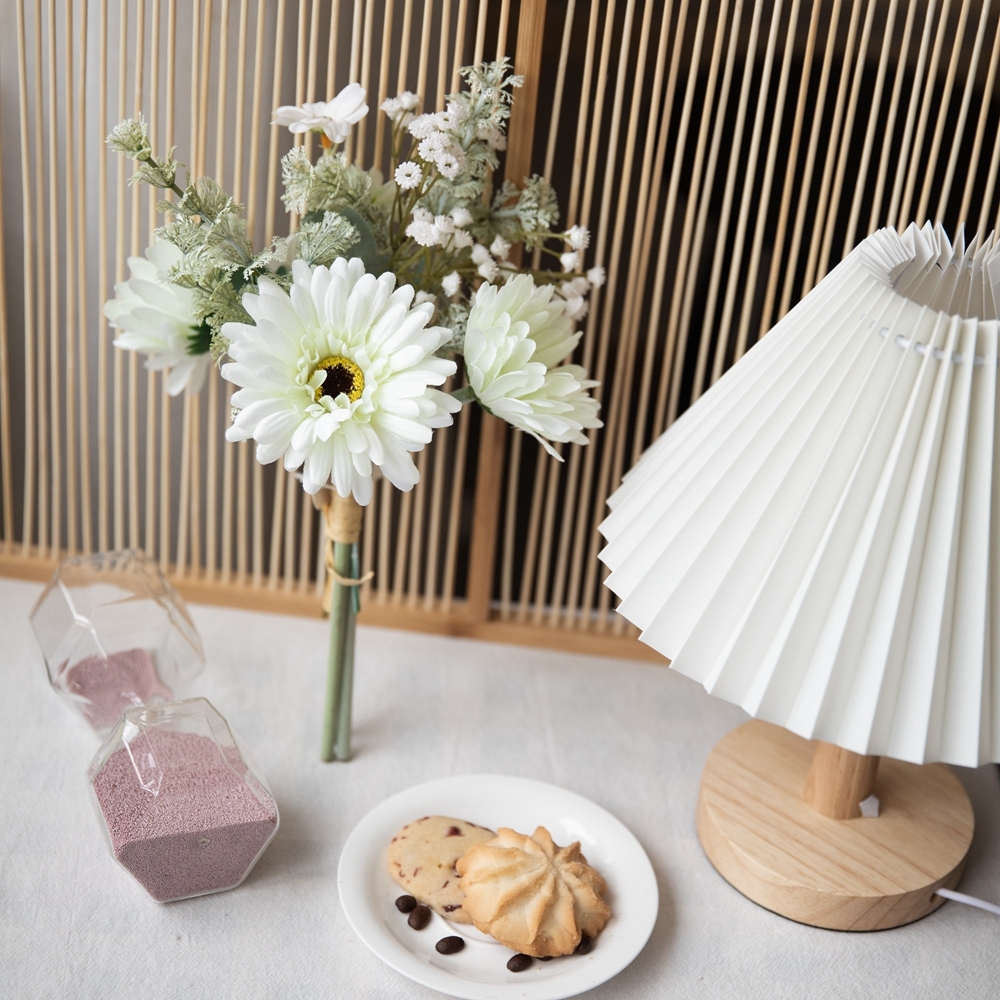 CF01105 Artificial Flower Bouquet Gerbera Wild Chrysanthemum Gypsophila New Design Flower Wall Backdrop