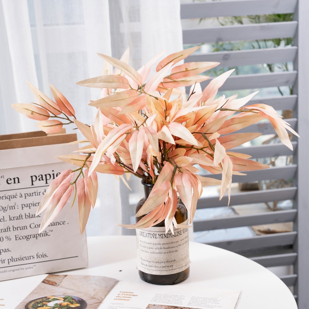 YC1053 Popular Artificial Rose Eucalyptus Flower Bouquets Artificial Silk Plastic For Mother's Day gift