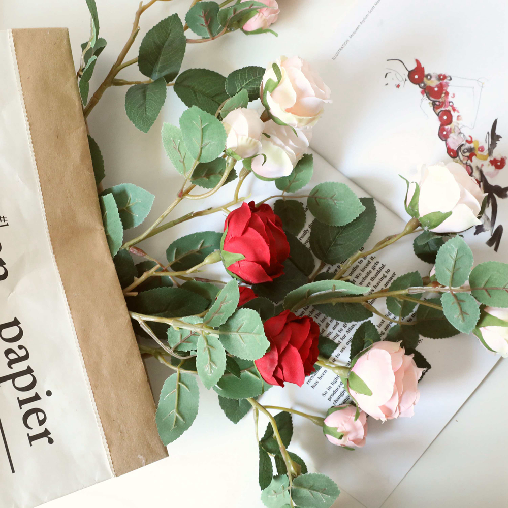 YC1012 Manufacturer rose bud Artificial Silk Rose Single Stem For Valentine's Day gift