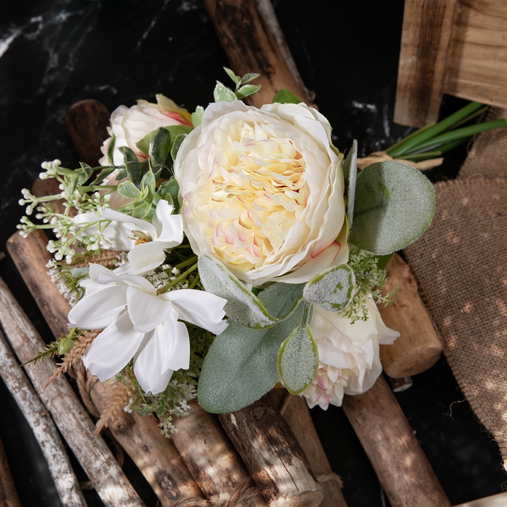 CF01176 Artificial Peony Chrysanthemum Bouquet New Design Silk Flowers Festive Decorations