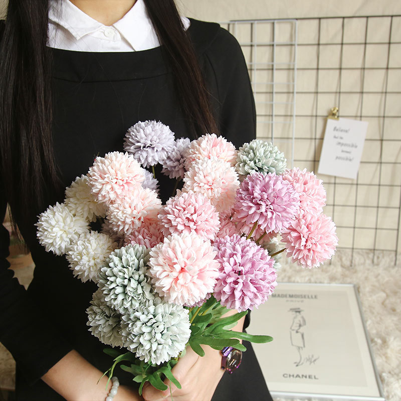 MW15191 New Design Artificial Pom Pom Flower Four Heads Artifical Silk For Wedding Supplies