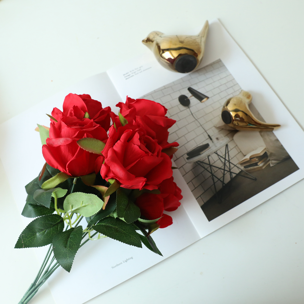MW41102 7 Heads Artificial Silk Rose Bundle Rose Flower Bouquet Arrangement Wedding Decoration Made in China