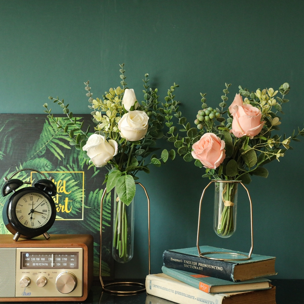 YC1052 Popular Artificial Roses Eucalyptus Simulated Flower Bouquets For Decorative Flower