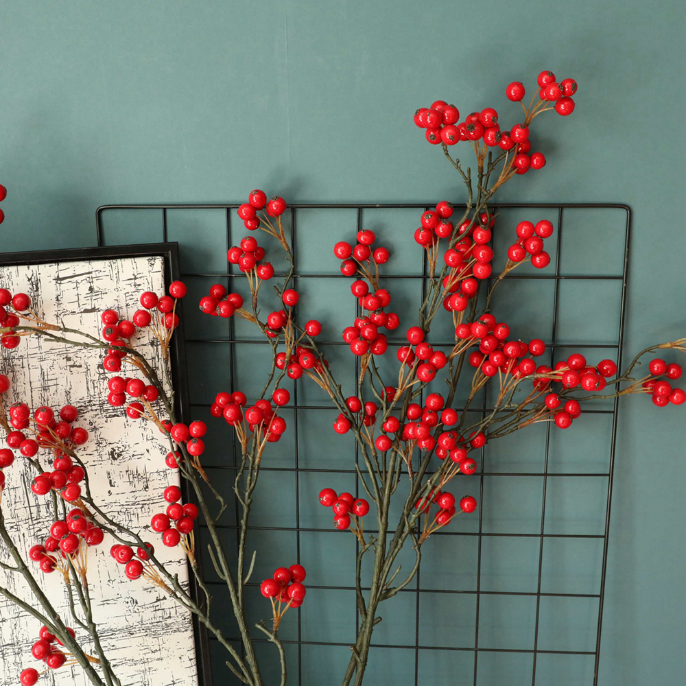 MW76601 Factory Direct Sale Artificial Christmas Berry Branch Foam Artificial Red Berries Stem For Flower Wall Backdrop