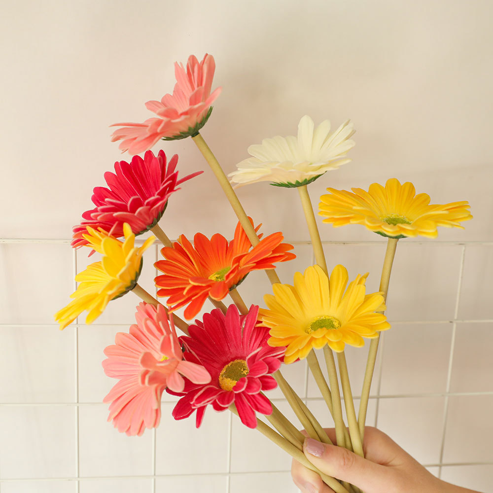 MW01513 High Quality Artificial Flower Multiple Colors PU Daisy For Valentine's Day gift