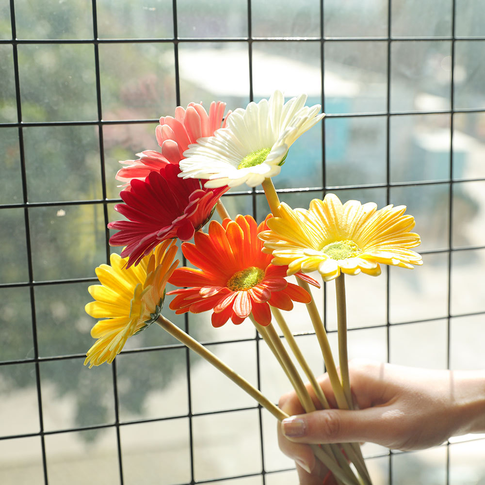 MW01513 High Quality Artificial Flower Multiple Colors PU Daisy For Valentine's Day gift