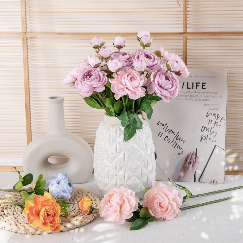 DY1-1881A Factory Direct Sale Artificial Flower Ranunculus Silk Flower Stem For Flower Wall Backdr