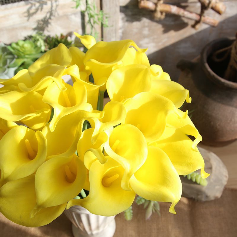 MW08083 Hot Selling Artificial Flower hanging PU Calla Lily For Wedding Centerpieces