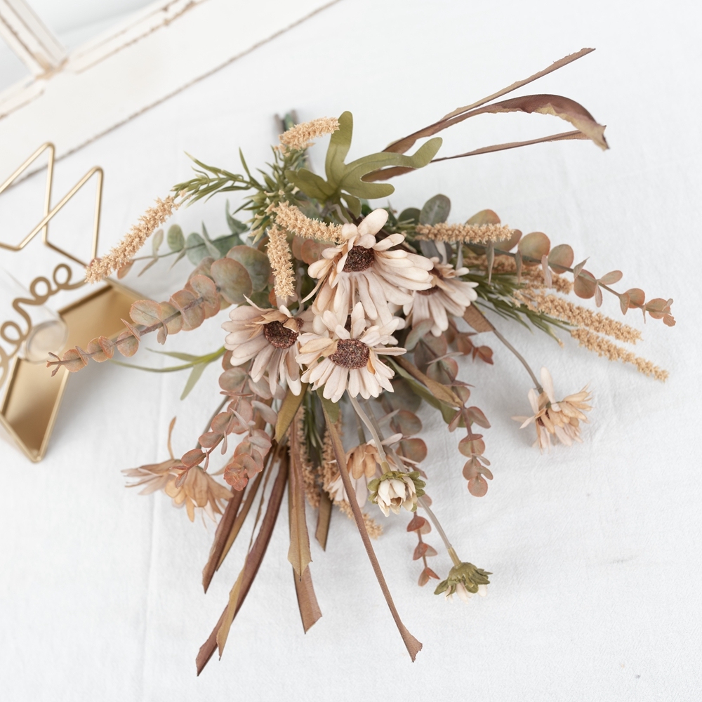 CF01024 Factory Direct Sale Artificial Flower Bouquet Chrysanthemum Eucalyptus Tail Grass For Decorative Flowers and Plants