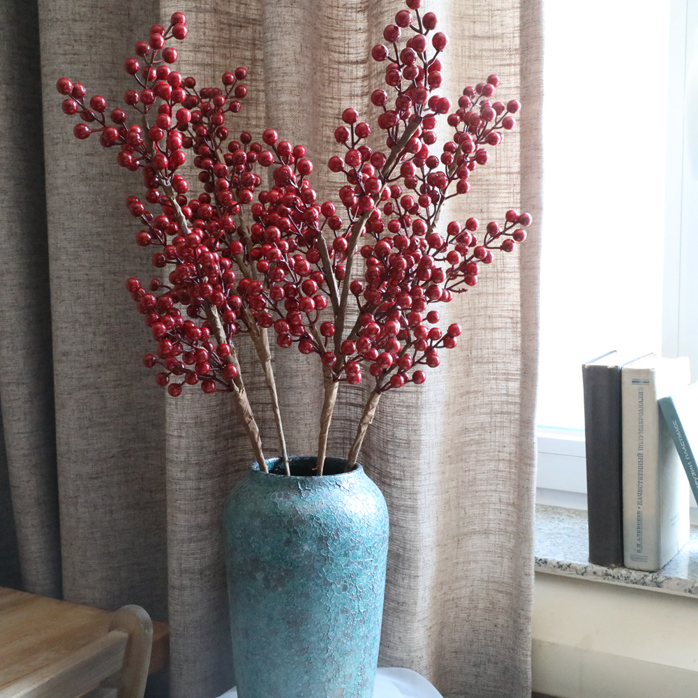 MW61204 Hot Selling Christmas holly red Foam fruit wedding simulation flowers For Party Decoration