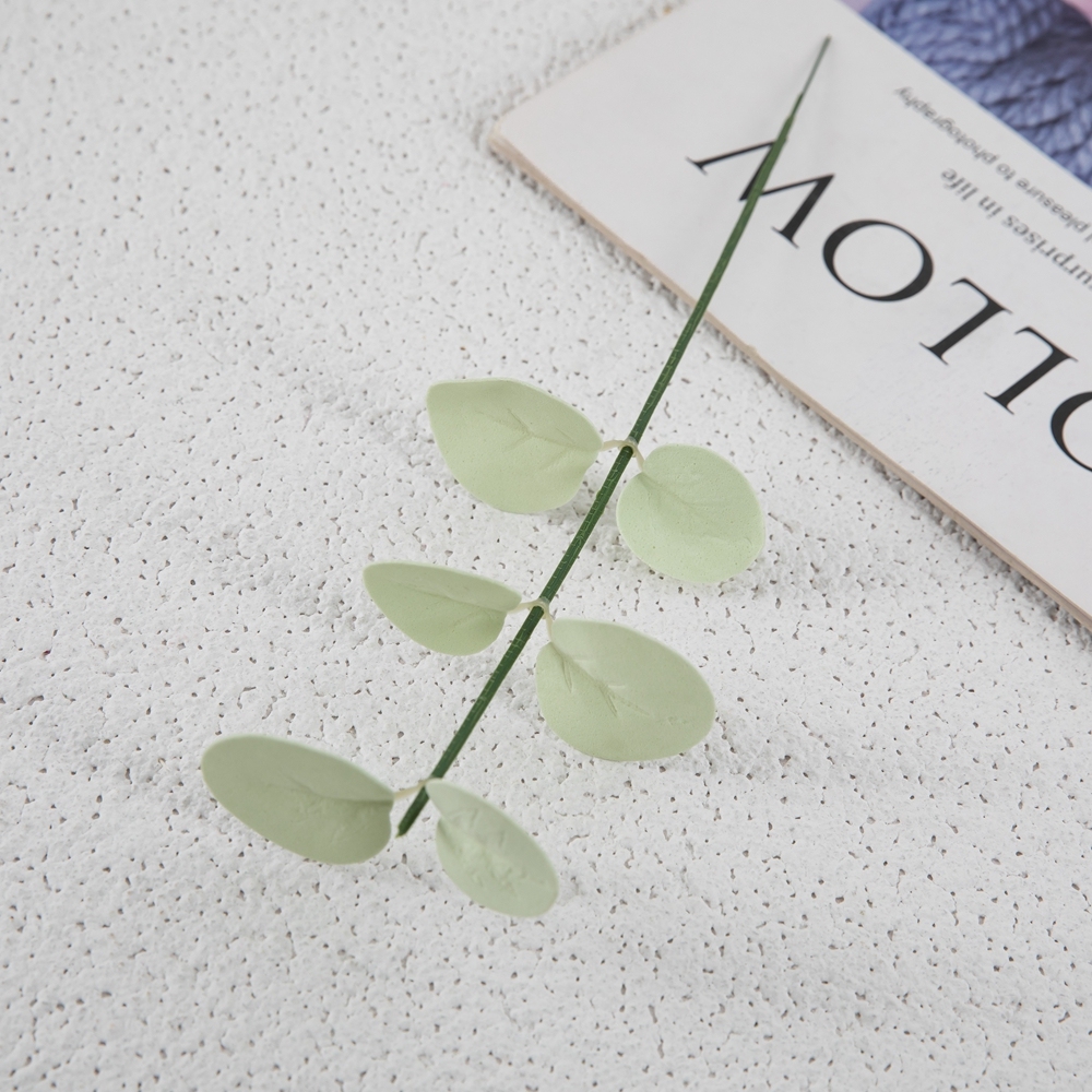 MW09919 Springtime New Style PE Artificial Flower Eucalyptus Leaf Bunch for Home Decoration Wedding Decoration