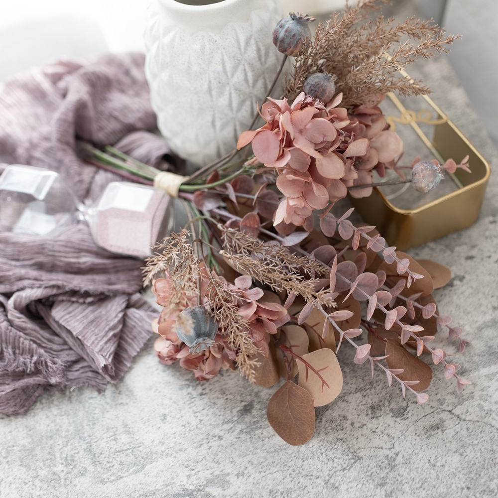 CF01025 Cheap Artificial Flower Bouquet Hydrangea Eucalyptus Poppy Plastic Astilbe For Mother's Day gift