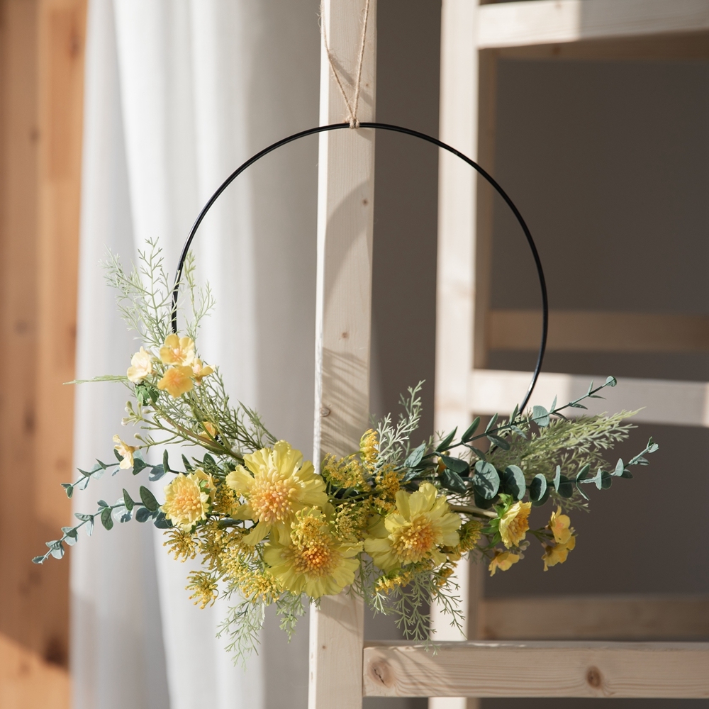 CF01081 Wholesale Artificial Yellow Pinwheel Orchid Eucalyptus Wreath For Decorative Flowers and Plants