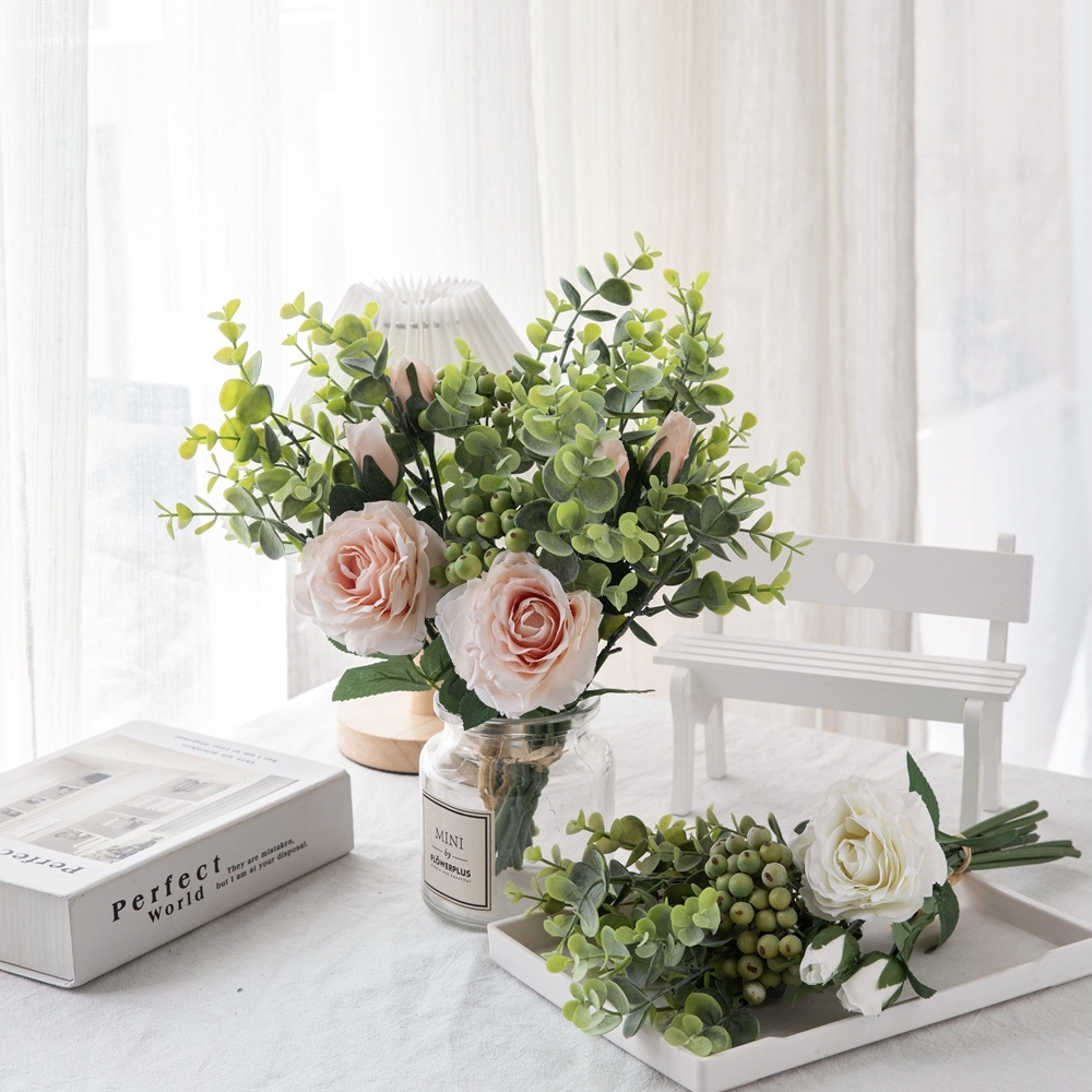 DY1-2299 Artificial Flowers Silk Roses Plants Eucalyptus Leaves Berries Flower Arrangements Decorations for Home decoration
