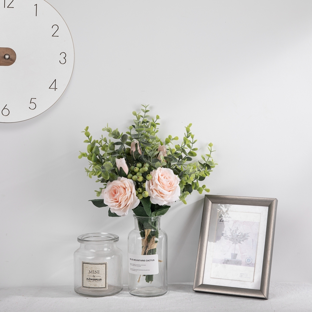 DY1-2299 Artificial Flowers Silk Roses Plants Eucalyptus Leaves Berries Flower Arrangements Decorations for Home decoration