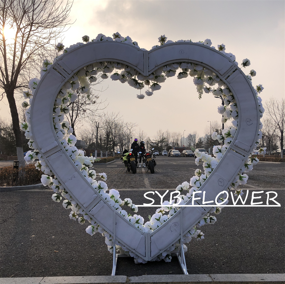 AC-018 Customized Wedding Arch Artificial White Rose Heart Shaped Arch Backdrop For Wedding Decoration With Free Shipping
