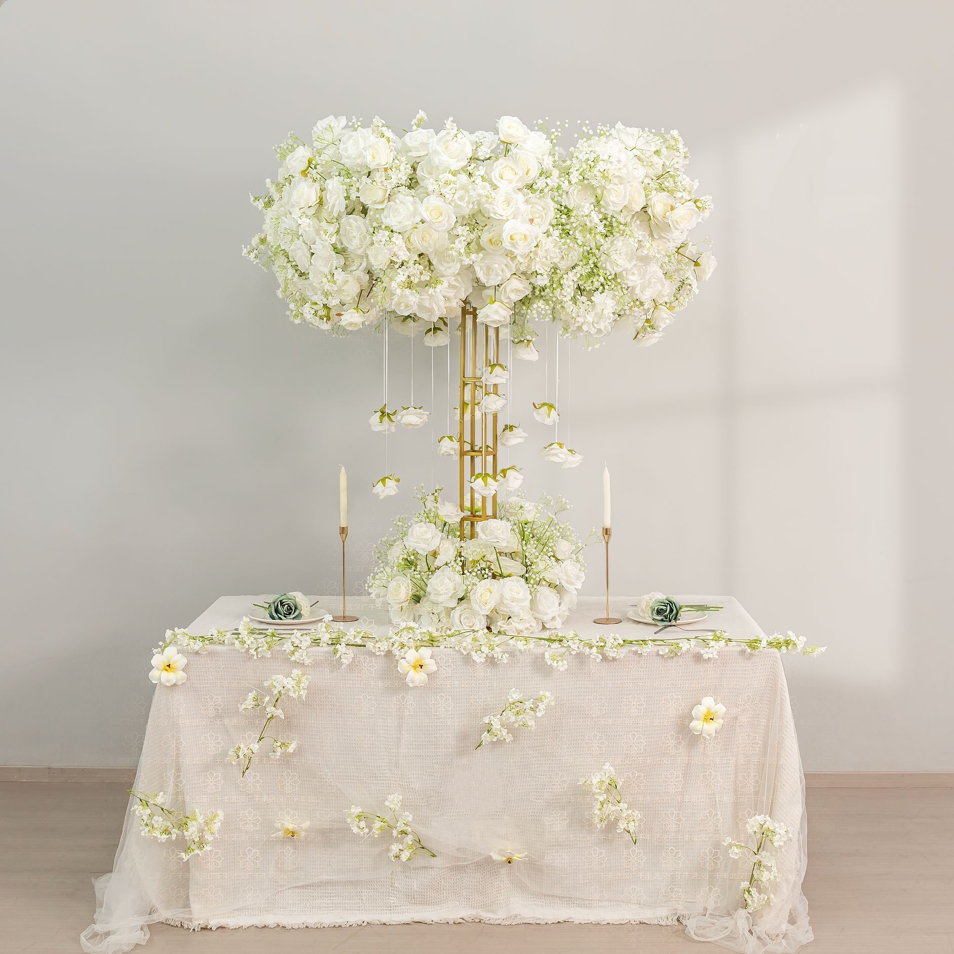 CP-088 Wedding Table Centerpiece Rose Flower ball Wedding Flowers Wedding Arrangement Decoration Customized Flower Ball Table Runner