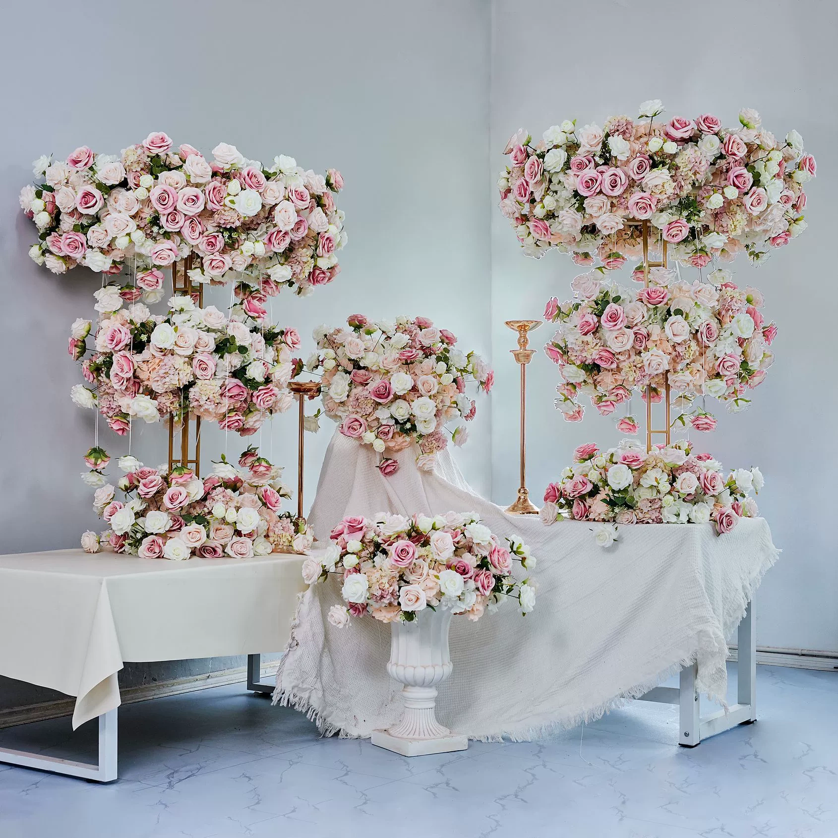 CP-093 Wedding Table Centerpiece Rose Flower ball Wedding Flowers Wedding Arrangement Decoration Customized Flower Ball Table Runner