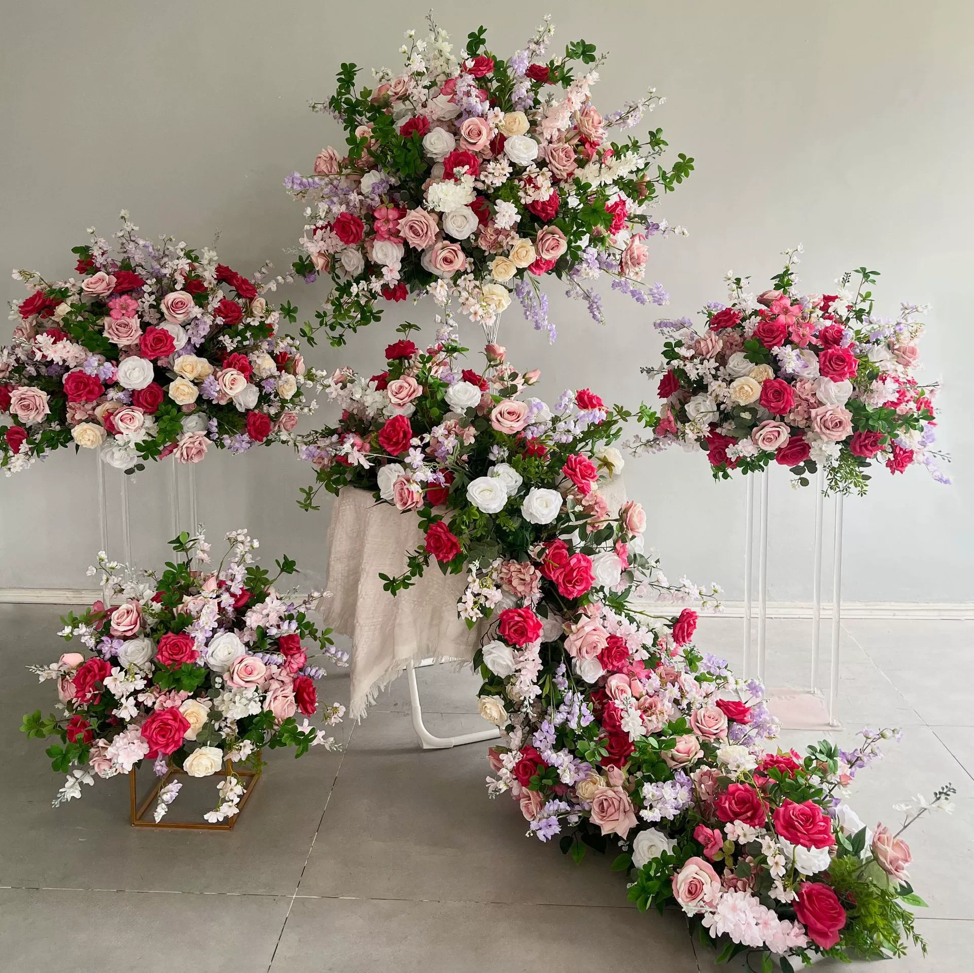RN-037 Wedding Table Centerpiece Rose Flower ball Wedding Flowers Wedding Arrangement Decoration Customized Flower Ball Table Runner