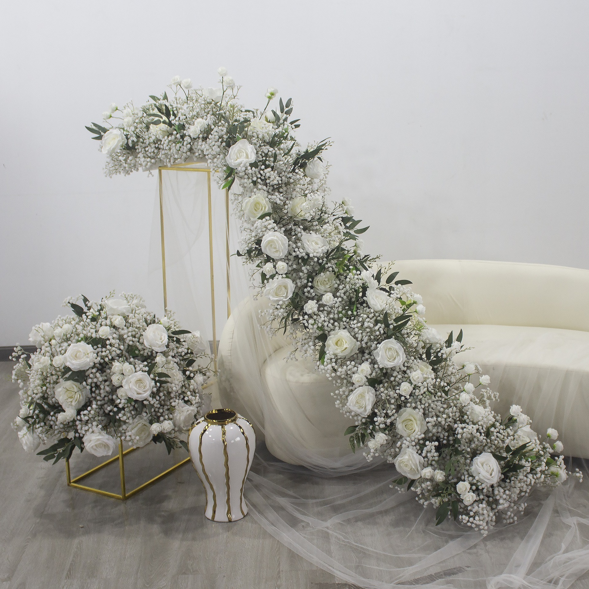 RN-035 Wedding Table Centerpiece Rose Flower ball Wedding Flowers Wedding Arrangement Decoration Customized Flower Ball Table Runner