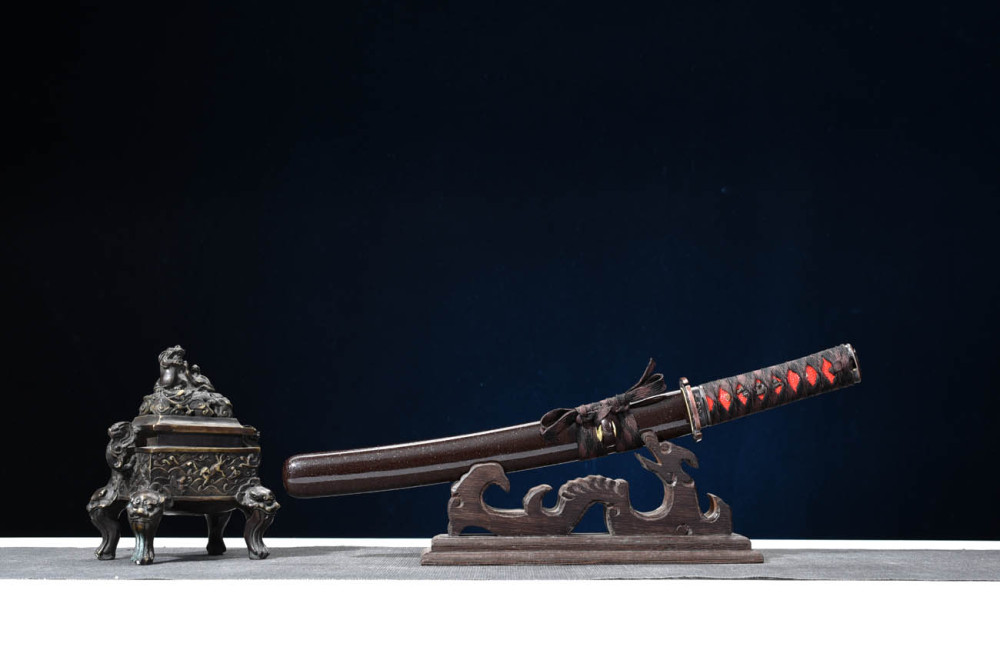 Handmade Evil Wolf Tanto,Japanese samurai sword,Real Red Tanto,Short katana,High performance T10 steel