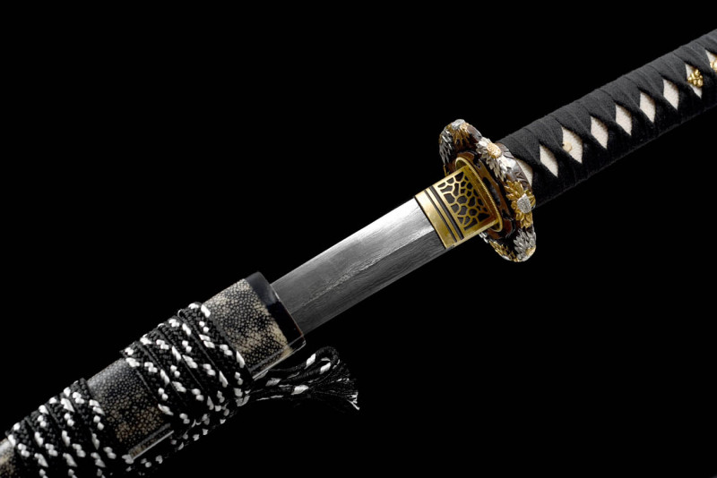 Handmade Chrysanthemum Wakizashi,Japanese samurai sword,Real Wakizashi,Hundred Steelmaking Pattern Steel