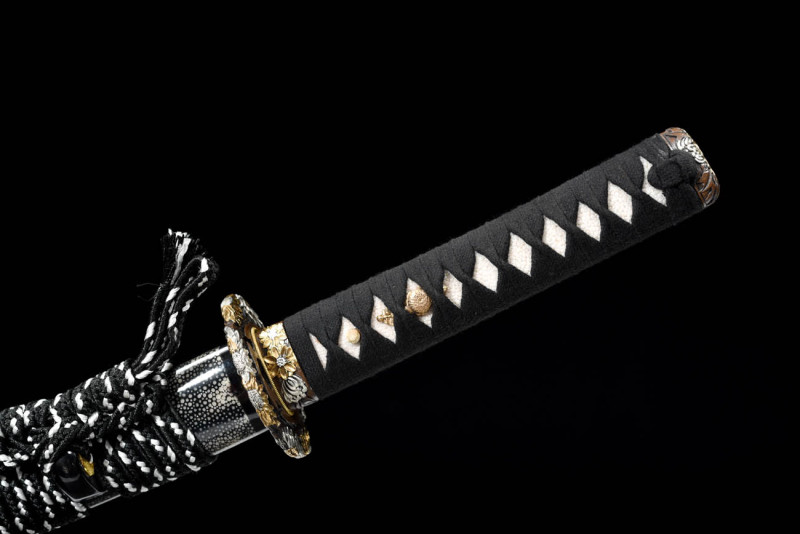 Handmade Chrysanthemum Wakizashi,Japanese samurai sword,Real Wakizashi,Hundred Steelmaking Pattern Steel