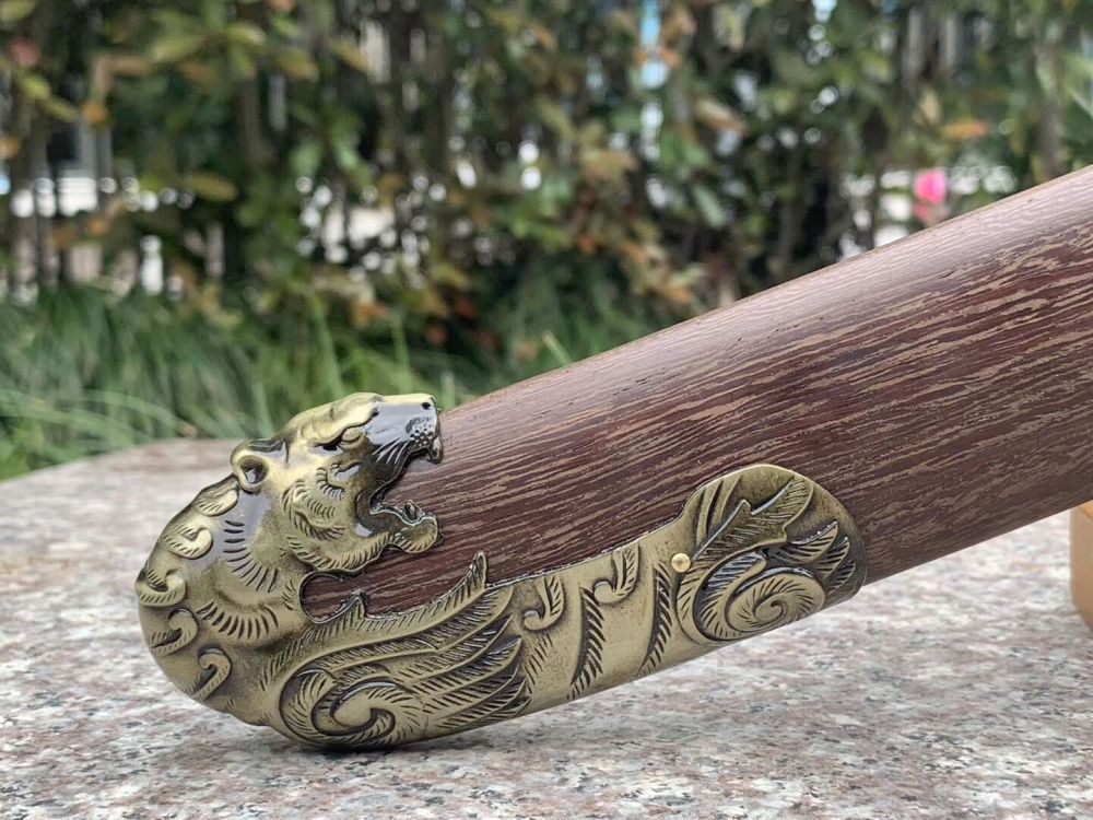 Tiger War Sword,War Knife,High manganese steel,Rosewood scabbard,Longquan sword
