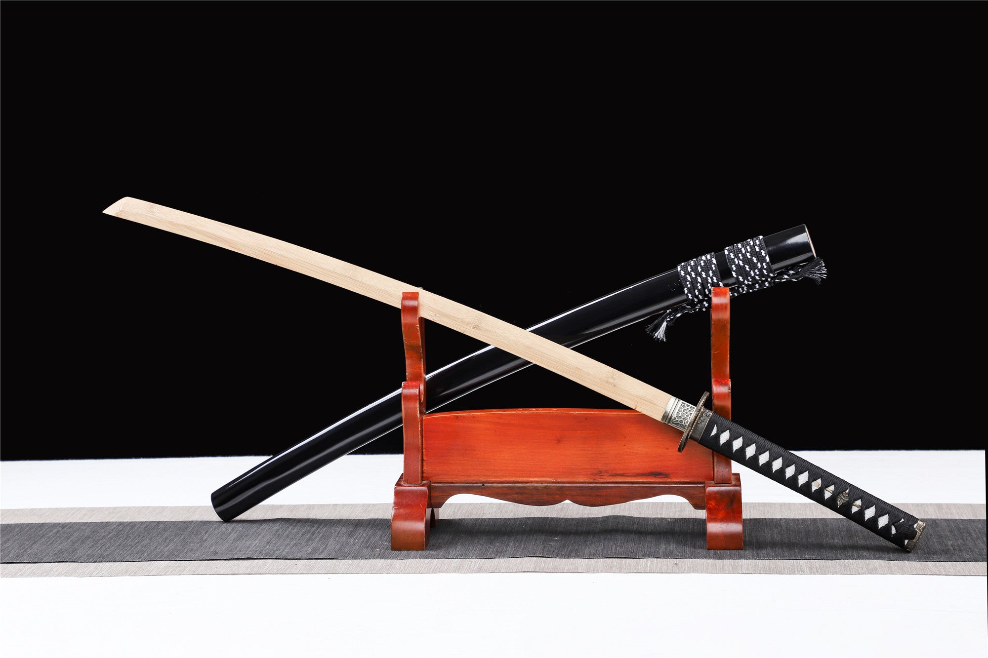 Bright Black Katana,Wooden Katana,Japanese Samurai Sword,Handmade Wooden Sword,Bamboo Blade,