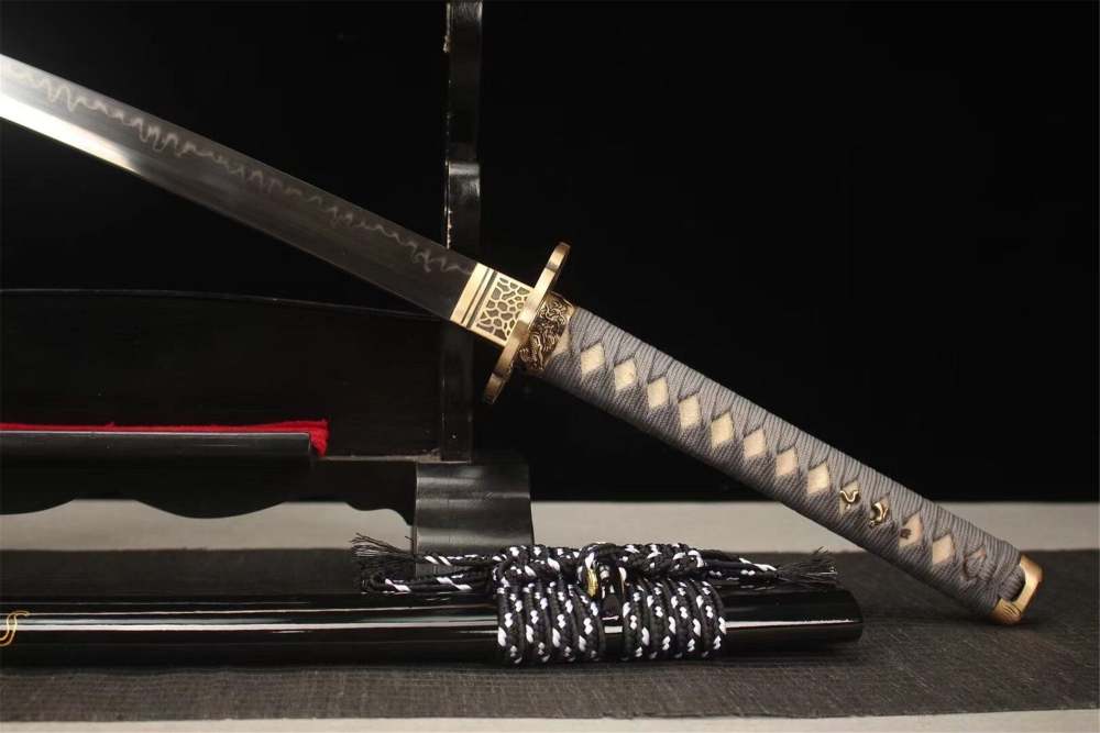 T10 Steel,Clay Tempered,Dragon Japanese Katana,Handmade Samurai sword,Real Katana,Full Tang