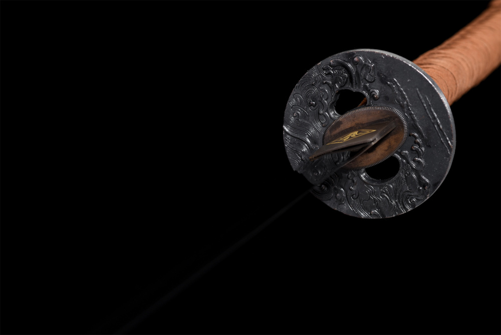 Hand-Forged High Manganese Steel Katana Sword - Japanese Samurai Blade with Water Wave Tsuba, Full Tang