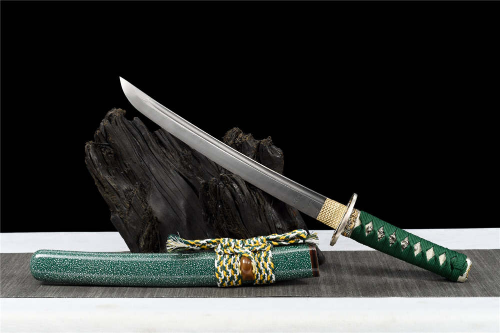 Green Tanto