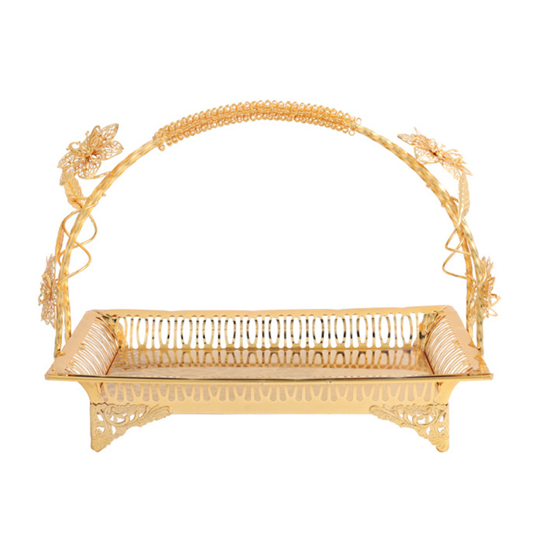 Elegant Fashion Golden Metal Serving Tray Single Layer Snack Dessert Fruit Basket With Handle