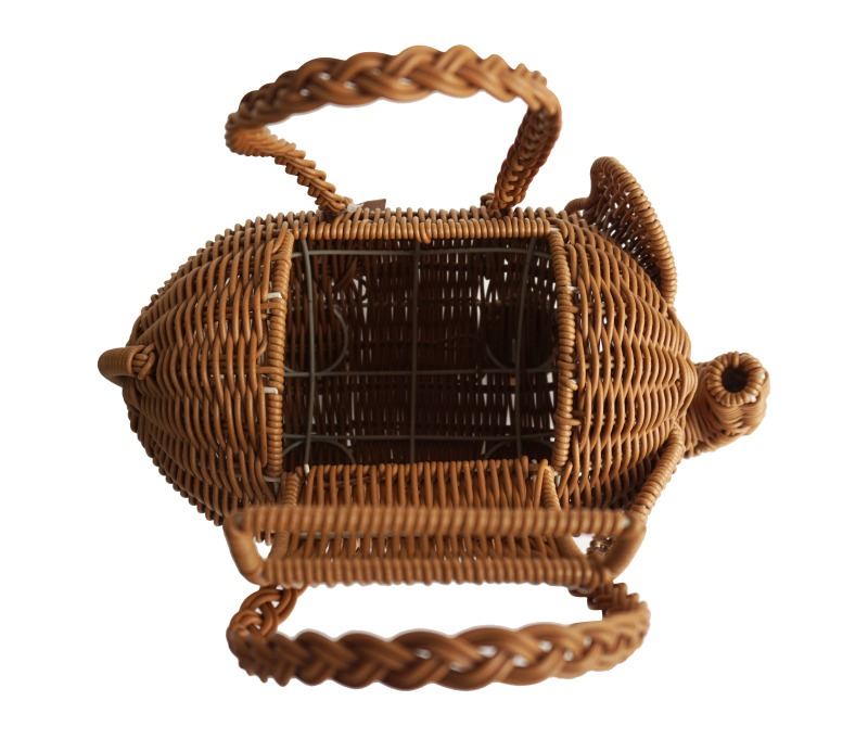 Hand Made Animal Modeling Wicker Basket Fruit Food Storage Basket wholesale Woven Baskets