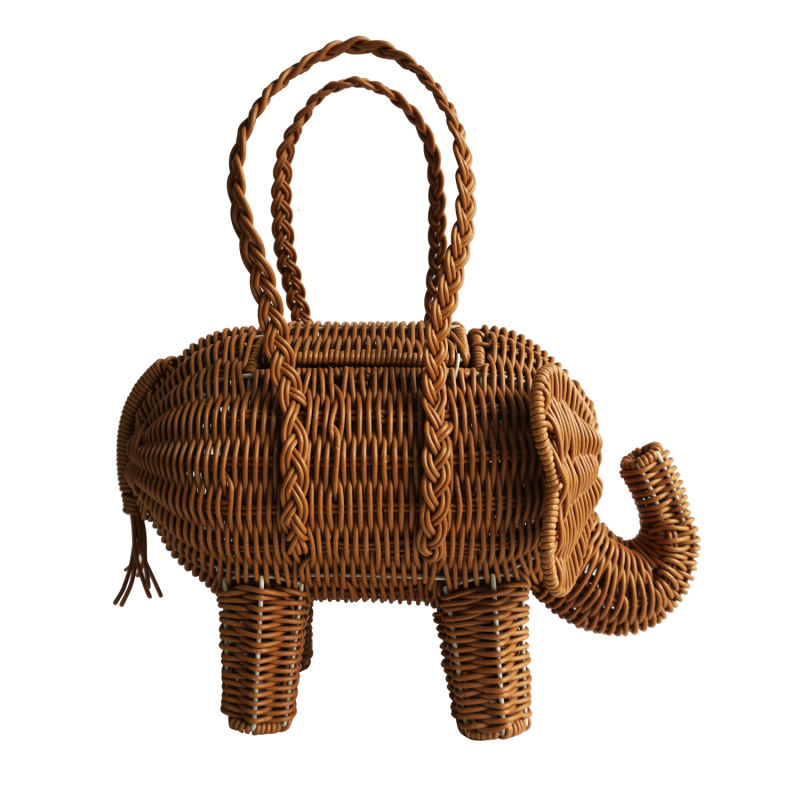 Hand Made Animal Modeling Wicker Basket Fruit Food Storage Basket wholesale Woven Baskets