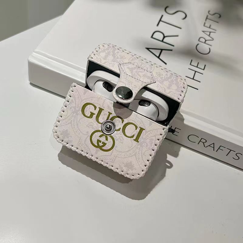 GUCCI AirPodsproケース - イヤホンジャック