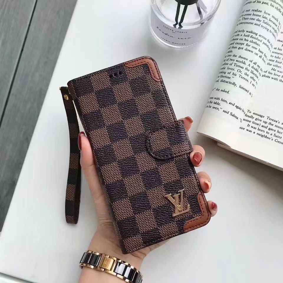N ⑨ LOUIS VUITTON ルイヴィトン iPhone 12 Pro - iPhoneアクセサリー