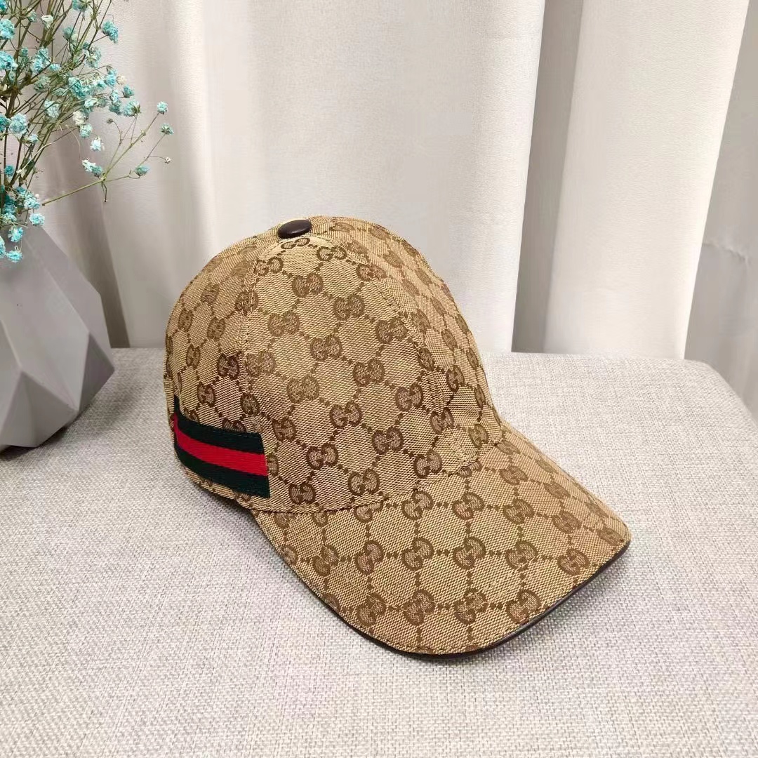 GUCCI キャップ ブランド帽子グッチメンズ レディース 帽子 GG無地 男女兼用 深めタイプ UVカサイズ調整価ハット春 夏 秋 冬 おしゃれ  ベースボールキャップ 綿100％