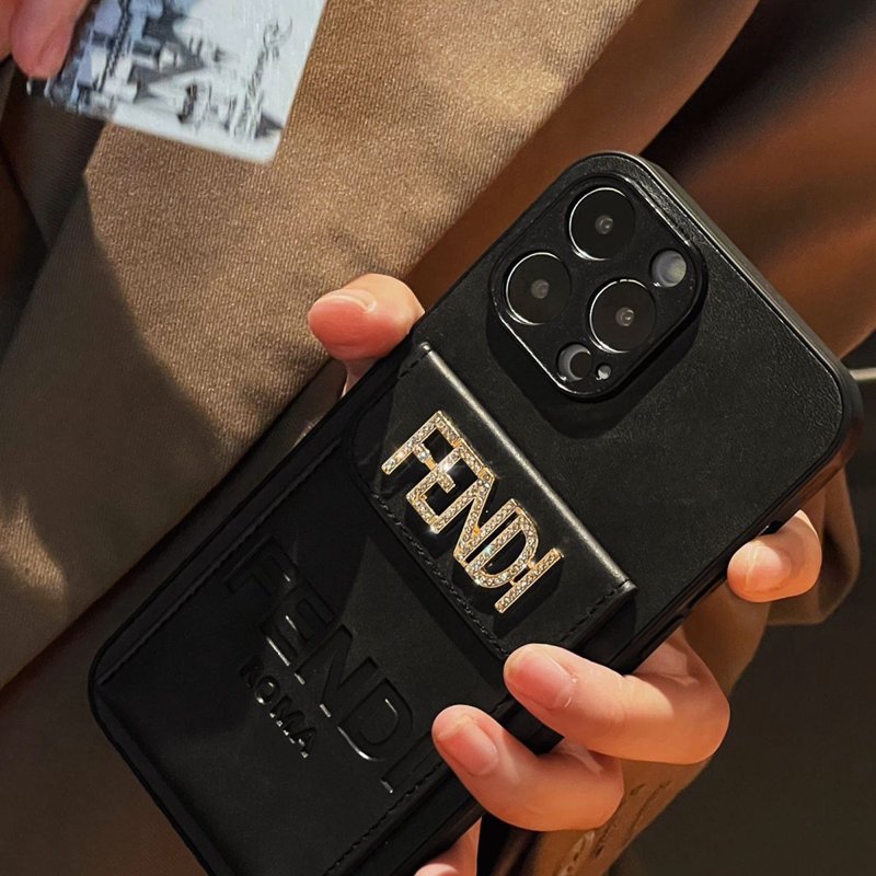FENDI スマートフォンケース iPhone11proケース 美品 - スマホアクセサリー