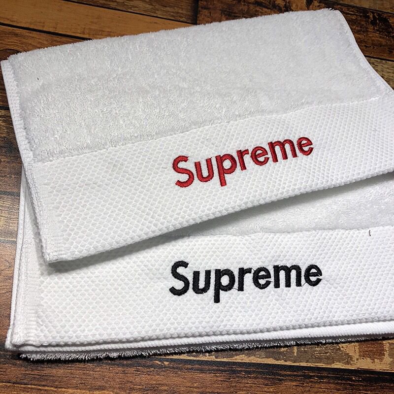 人気ブランド新作豊富 Supreme シュプリーム 大判タオル 未使用品