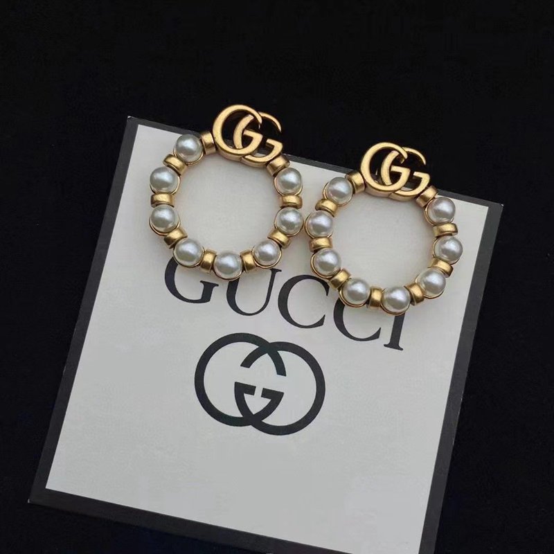 グッチGGハイブランドピアス 耳飾り レディースピアス 真珠付きピアスGUCCI 優雅パーティー人気送料無料 簡単少女感 アレルギー対応  ビジネスパール付き キラキラ ダイヤ付き超人気 ビューティフル 飾り彼女 プレゼント ギフト誕生日