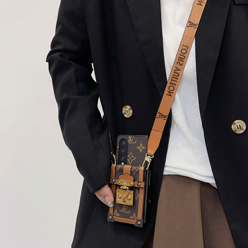 ⭐️新品⭐️ルイヴィトン　カフリンクス 収納ケース付き ⭐️新品⭐️ルイヴィトンカフリンクス 収納ケース付き