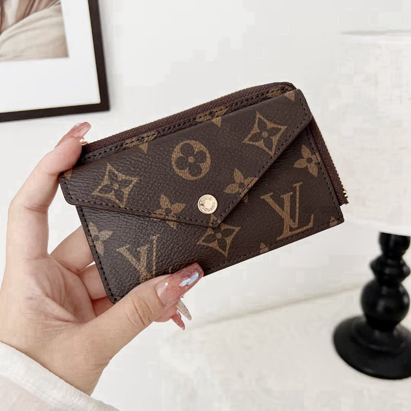 Vuitton ルイヴィトン 折り財布4690 - 長財布