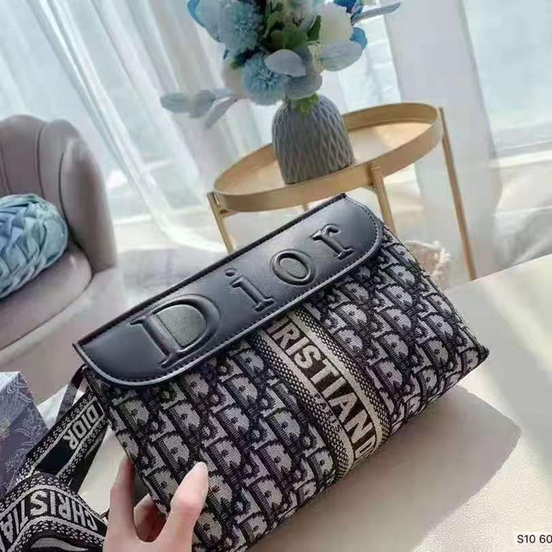 Christian Dior チェッカーパターン ビジネスバッグ　ラージsize org.jpg