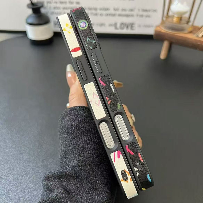 Lv ルイヴィトンアイフォン16 Pro Max 15 Plus 14pro 16e