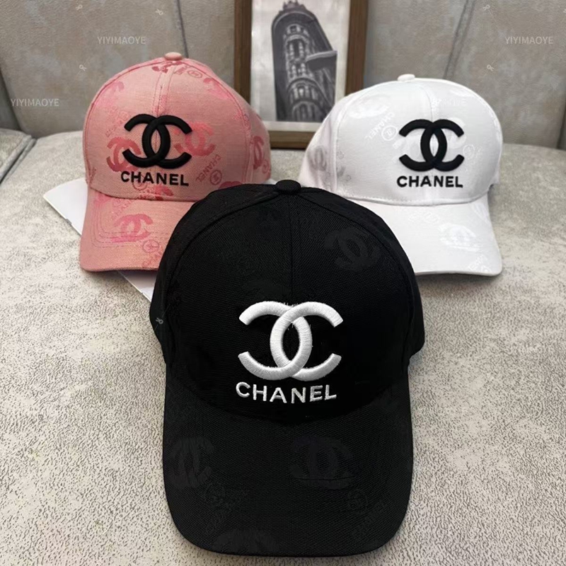 CHANEL シャネル ベースボールキャップ CHANEL ベースボールキャップ 黒×カラフルCCロゴ 買取価格と査定